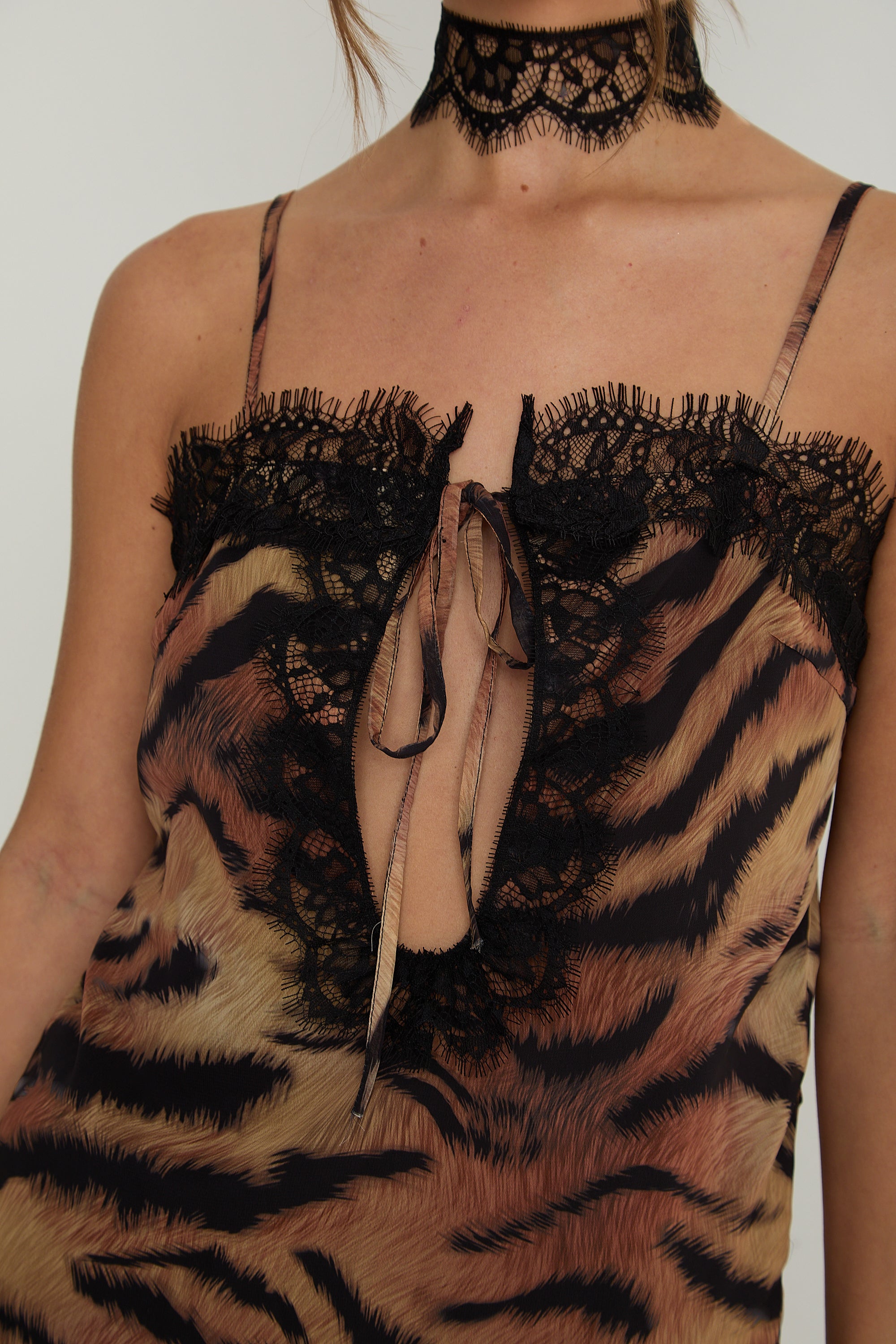 Gigi Lace Top & Choker | Tiger