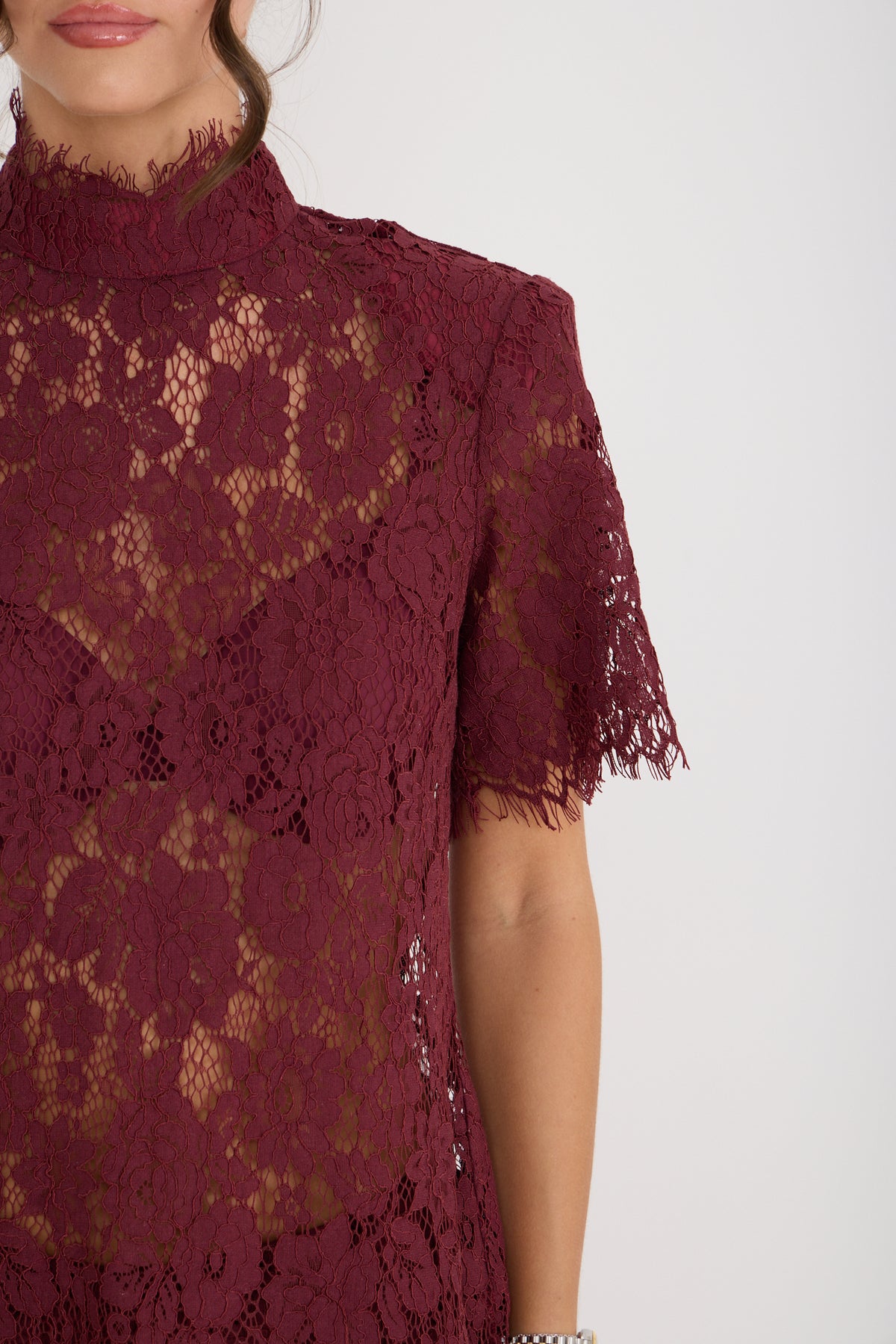 Isabelle Lace T-Shirt | Wine