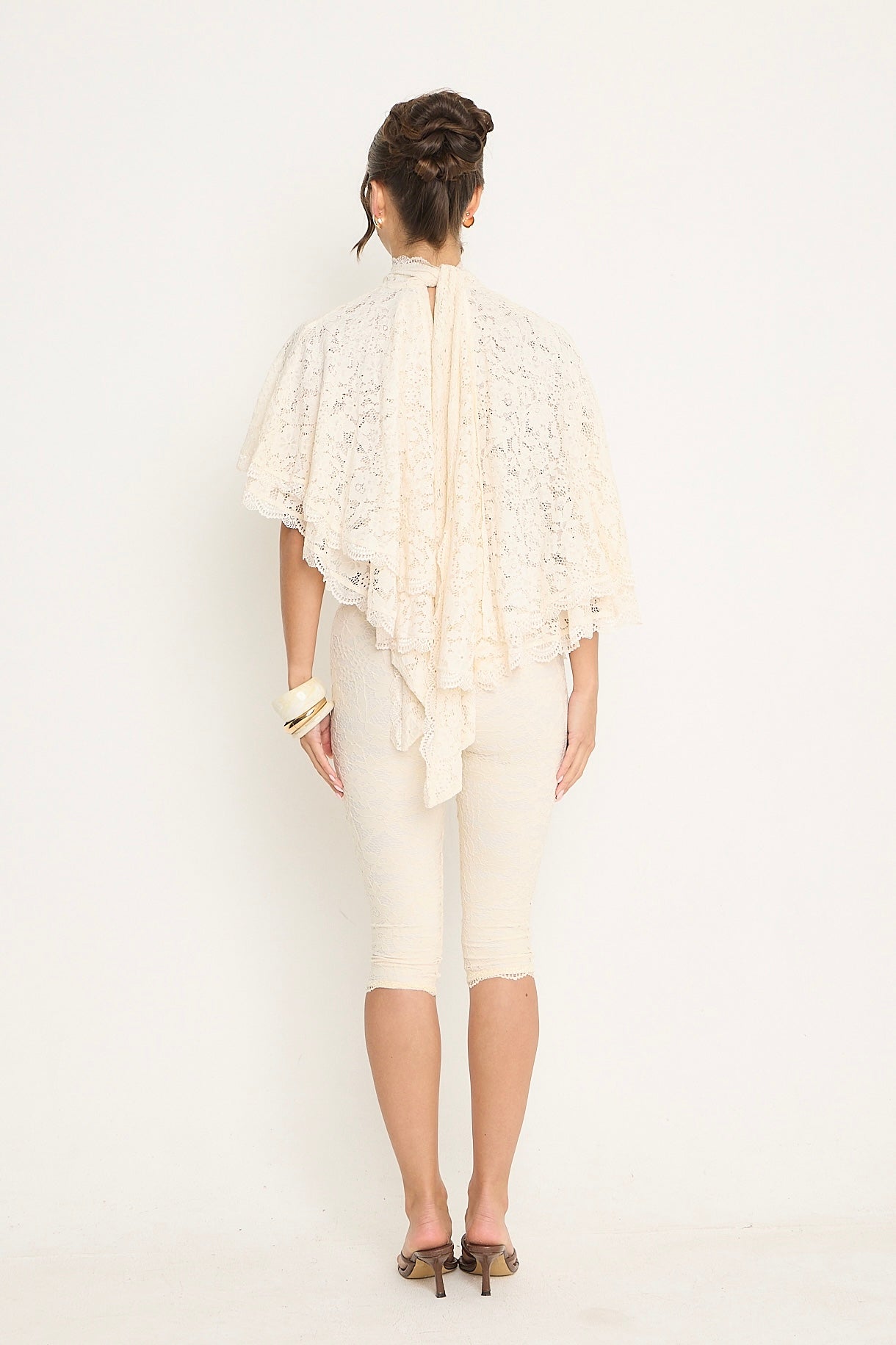 Sophia Lace Capris | Cream