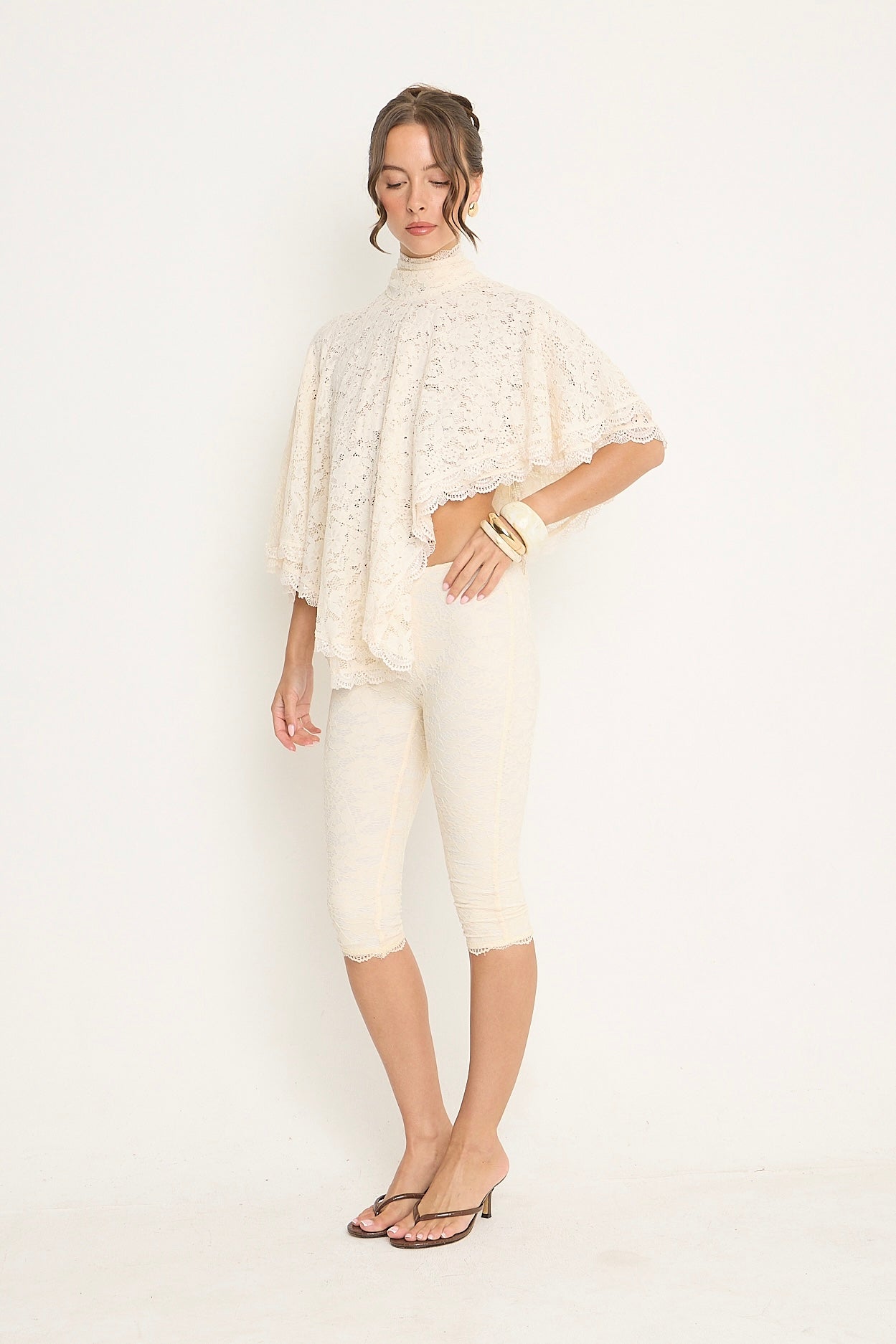 Sophia Lace Capris | Cream