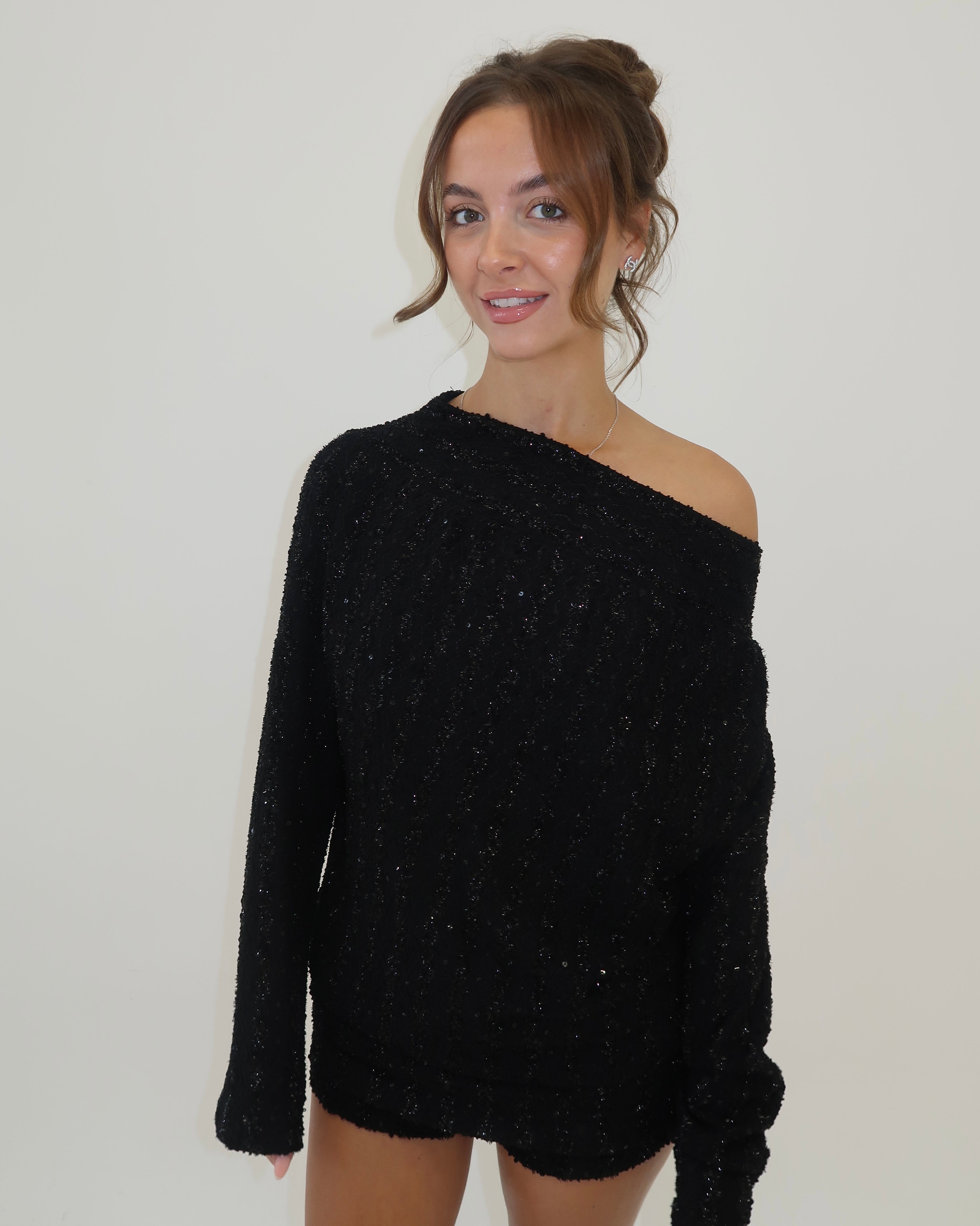 Lily One Shoulder Jumper | Black