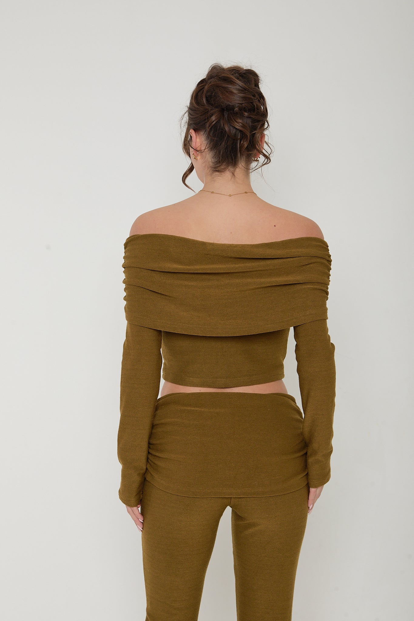 Olive Long Sleeve Off the Shoulder Top ‘Myla’